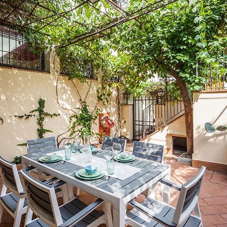 Santa Reparata Apartment With Patio And Terrace Florenţa Exterior foto